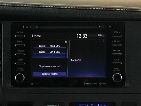 Used 2020 Toyota Sienna SE w/ Carpet Mat Package image 14