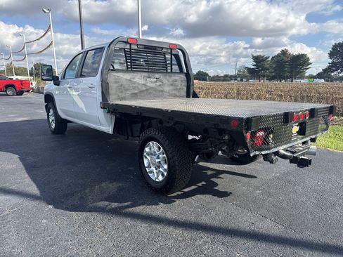 Used 2022 Chevrolet Silverado 2500 LT w/ Fleet Comfort Package image 3