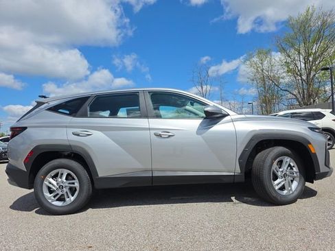 New 2026 Hyundai Tucson SE AWD/4WD image 15