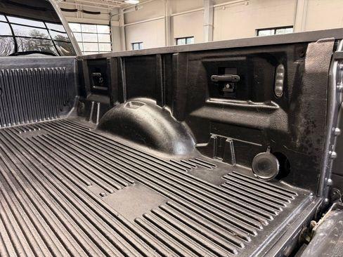 Used 2015 Ford F150 XLT w/ Equipment Group 302A Luxury image 10