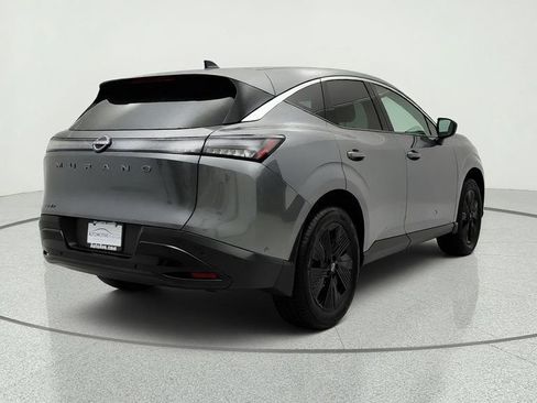 Used 2025 Nissan Murano SV AWD/4WD image 5