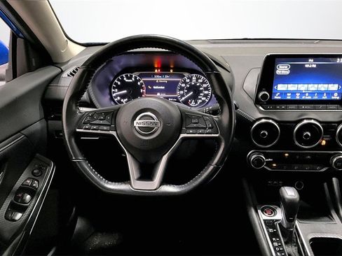 Used 2022 Nissan Sentra SV image 8