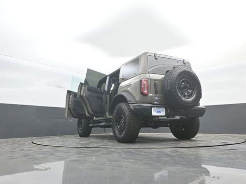 New 2026 Ford Bronco Badlands AWD/4WD image 40