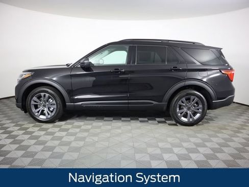 New 2026 Ford Explorer Active w/ Active Comfort Package AWD/4WD image 6