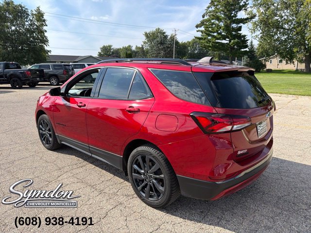 Used 2023 Chevrolet Equinox RS AWD/4WD image 6
