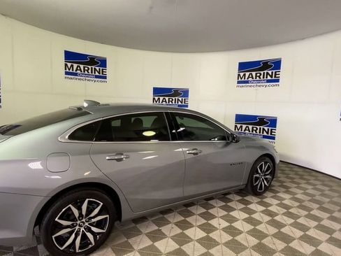 Used 2024 Chevrolet Malibu RS FWD image 2