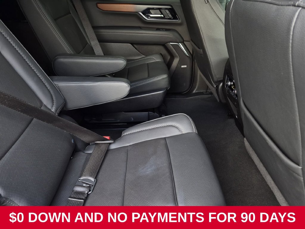 Used 2025 GMC Yukon Denali AWD/4WD image 31