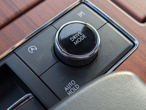 Used 2024 Lincoln Navigator L Reserve image 34