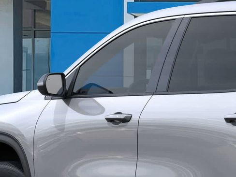 New 2026 Chevrolet Traverse LT w/ Enhanced Driving Package image 12