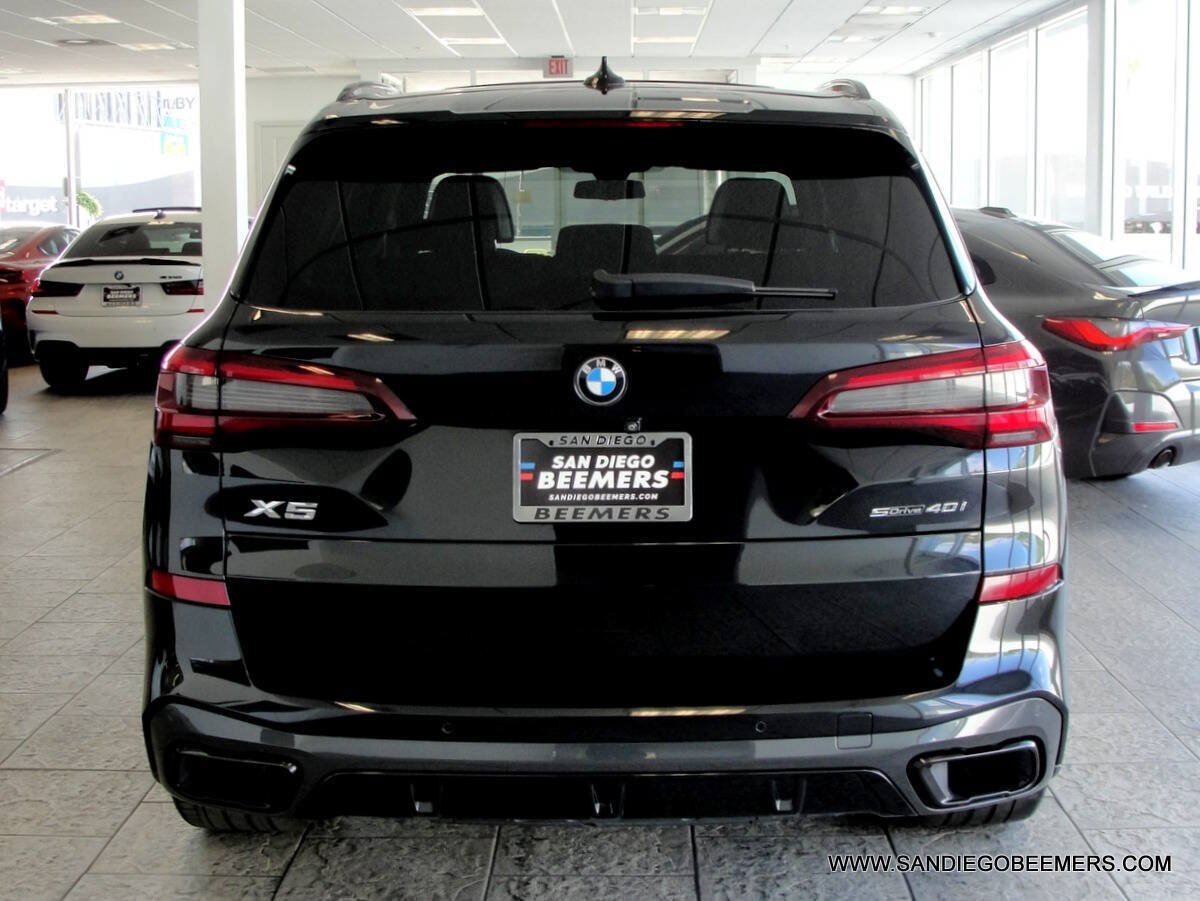 Used 2022 BMW X5 sDrive40i w/ M Sport Package RWD image 61
