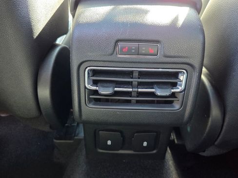 Used 2022 Lincoln Corsair Reserve w/ Equipment Group 201A image 16