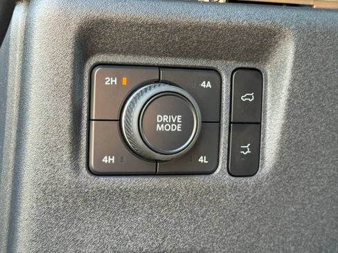 Certified 2025 Ford Expedition Max Active AWD/4WD image 79