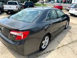 Used 2012 Toyota Camry SE image 4