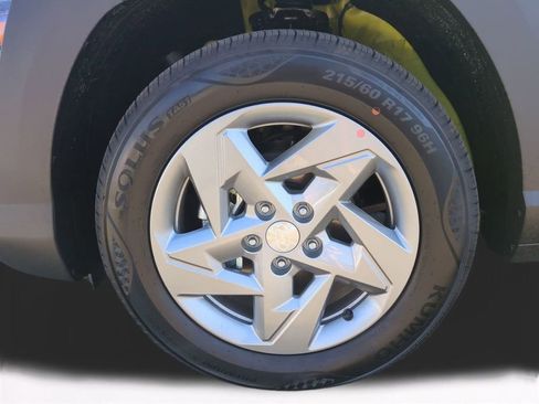 New 2026 Hyundai Kona SE image 11