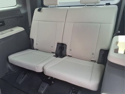 Used 2026 Hyundai Santa Fe SEL FWD image 21