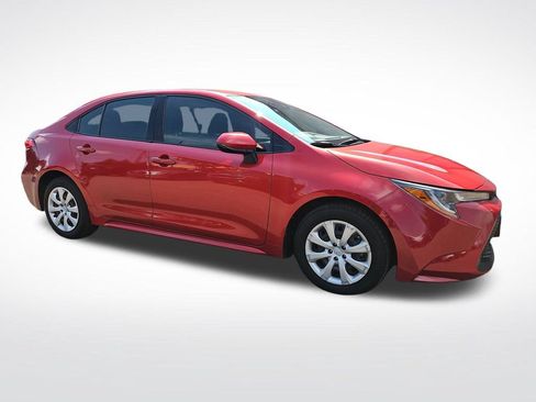 Used 2021 Toyota Corolla LE FWD image 6