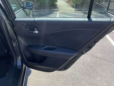 Used 2014 Honda Accord EX-L image 11