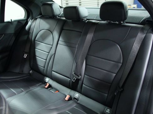 Used 2021 Mercedes-Benz C 300 4MATIC Sedan image 29