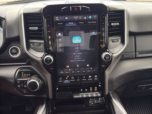 Used 2022 RAM 1500 Big Horn AWD/4WD image 25