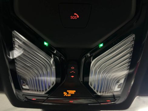 Used 2025 BMW 230i xDrive Coupe image 36