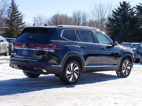 New 2026 Volkswagen Atlas SEL image 2