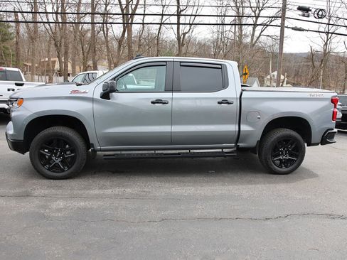 Used 2025 Chevrolet Silverado 1500 LT Trail Boss w/ Convenience Package II image 4