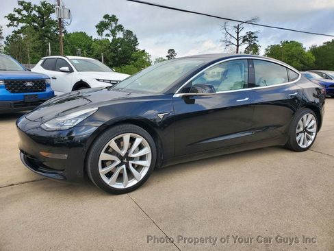 Used 2018 Tesla Model 3 image 1