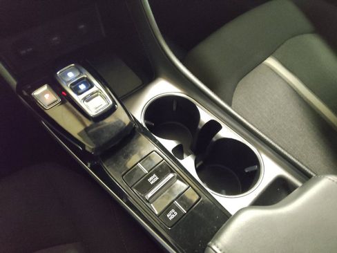 Used 2022 Hyundai Sonata SE w/ Cargo Package FWD image 26