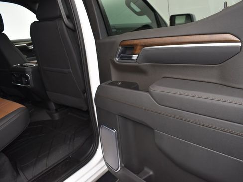 New 2025 Chevrolet Silverado 1500 High Country image 23