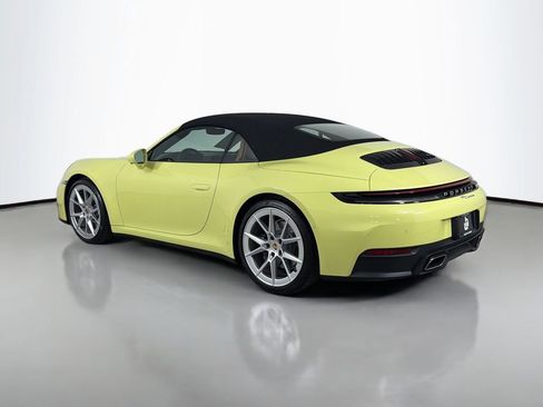 Used 2025 Porsche 911 Carrera RWD image 7