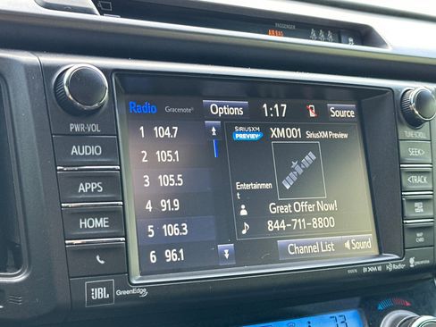 Used 2017 Toyota RAV4 SE image 19