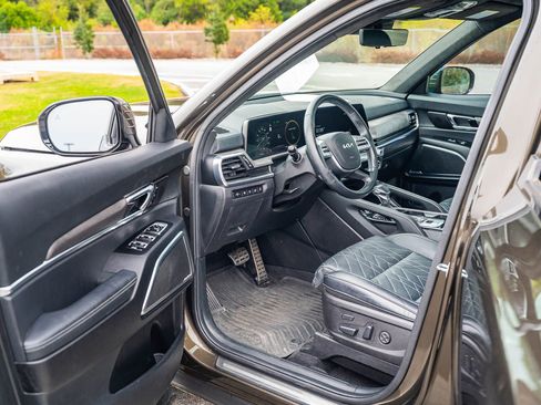 Used 2023 Kia Telluride SX Prestige X-Pro image 21
