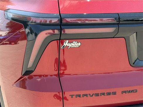 New 2026 Chevrolet Traverse Z71 w/ Enhanced Driving Package image 6