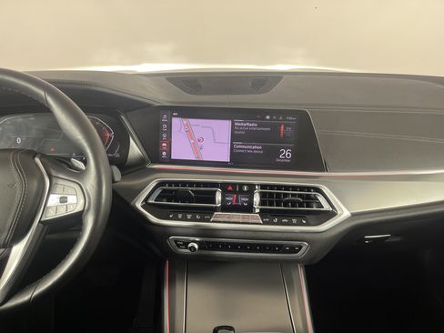 Used 2021 BMW X5 xDrive40i w/ Convenience Package image 14
