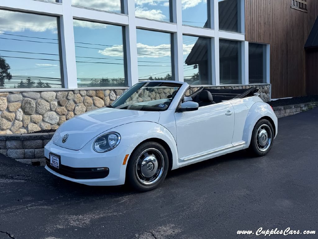 Used 2015 Volkswagen Beetle 1.8T FWD image 1