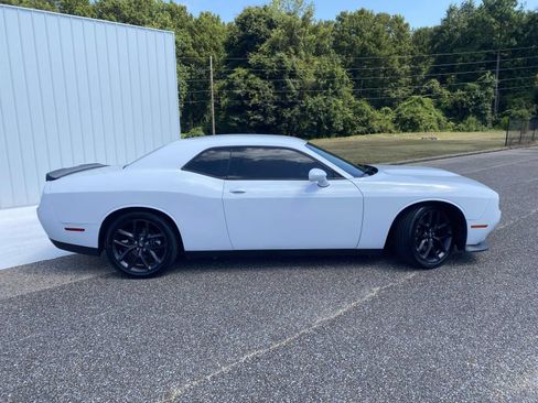 Used 2021 Dodge Challenger GT w/ Blacktop Package RWD image 8