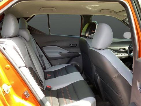 Used 2023 Nissan Kicks SR w/ SR Premium Package FWD image 24