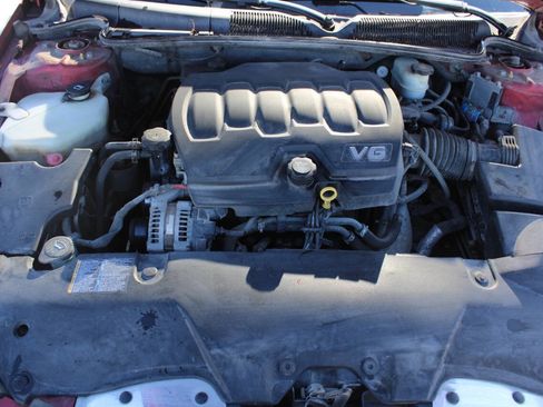 Used 2009 Buick Lucerne CXL w/ Driver Confidence Package image 17