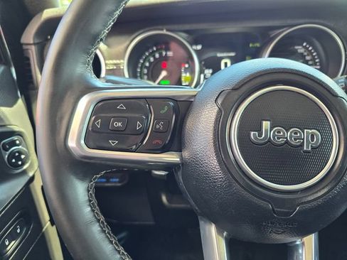 Used 2023 Jeep Wrangler Unlimited Sahara w/ Cold Weather Group AWD/4WD image 14
