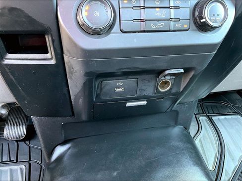 Used 2018 Ford F150 XL w/ Equipment Group 101A Mid RWD image 15