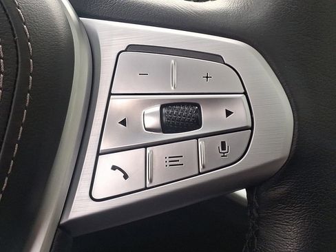 Certified 2024 BMW X7 xDrive40i image 23