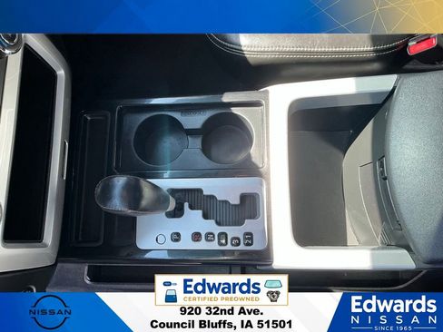 Used 2014 Nissan Titan PRO-4X w/ Pro-4x Luxury Package AWD/4WD image 31