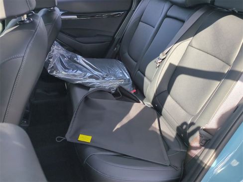 New 2026 Kia Seltos EX image 23