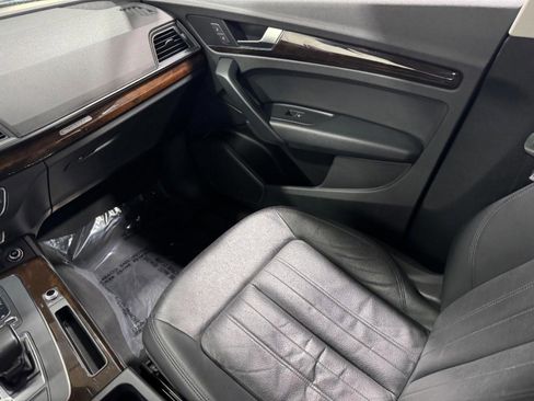 Used 2018 Audi Q5 2.0T Premium Plus w/ Premium Plus Package image 18