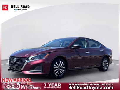 Used 2025 Nissan Altima 2.5 SV