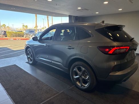 Used 2023 Ford Escape ST-Line w/ Tech Pack #1 image 13