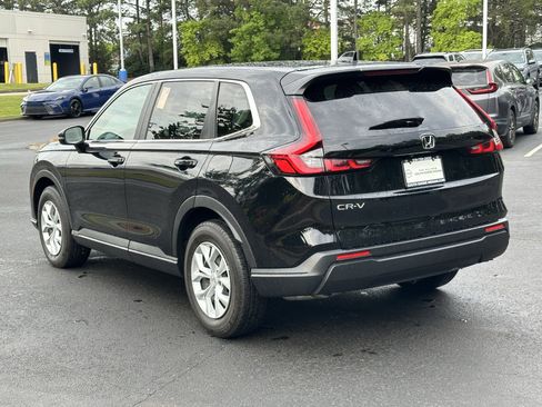 Used 2025 Honda CR-V LX image 9
