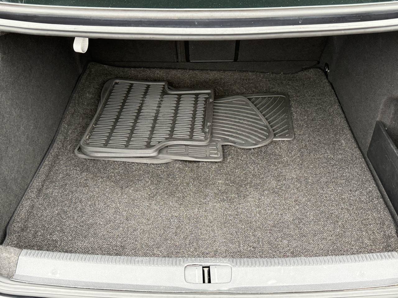 Used 2012 Volkswagen CC Sport FWD image 48
