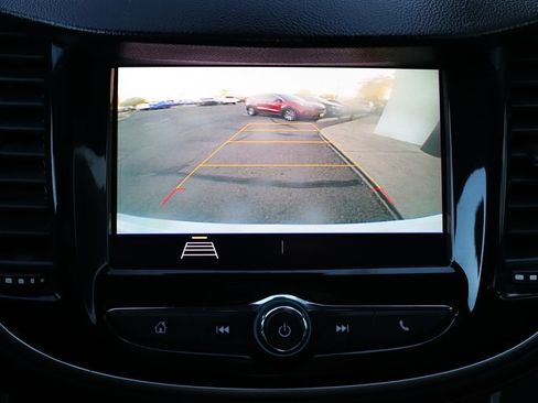 Used 2020 Chevrolet Trax LS FWD image 48