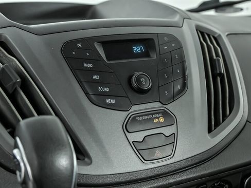 Used 2017 Ford Transit 250 130 Medium Roof image 23